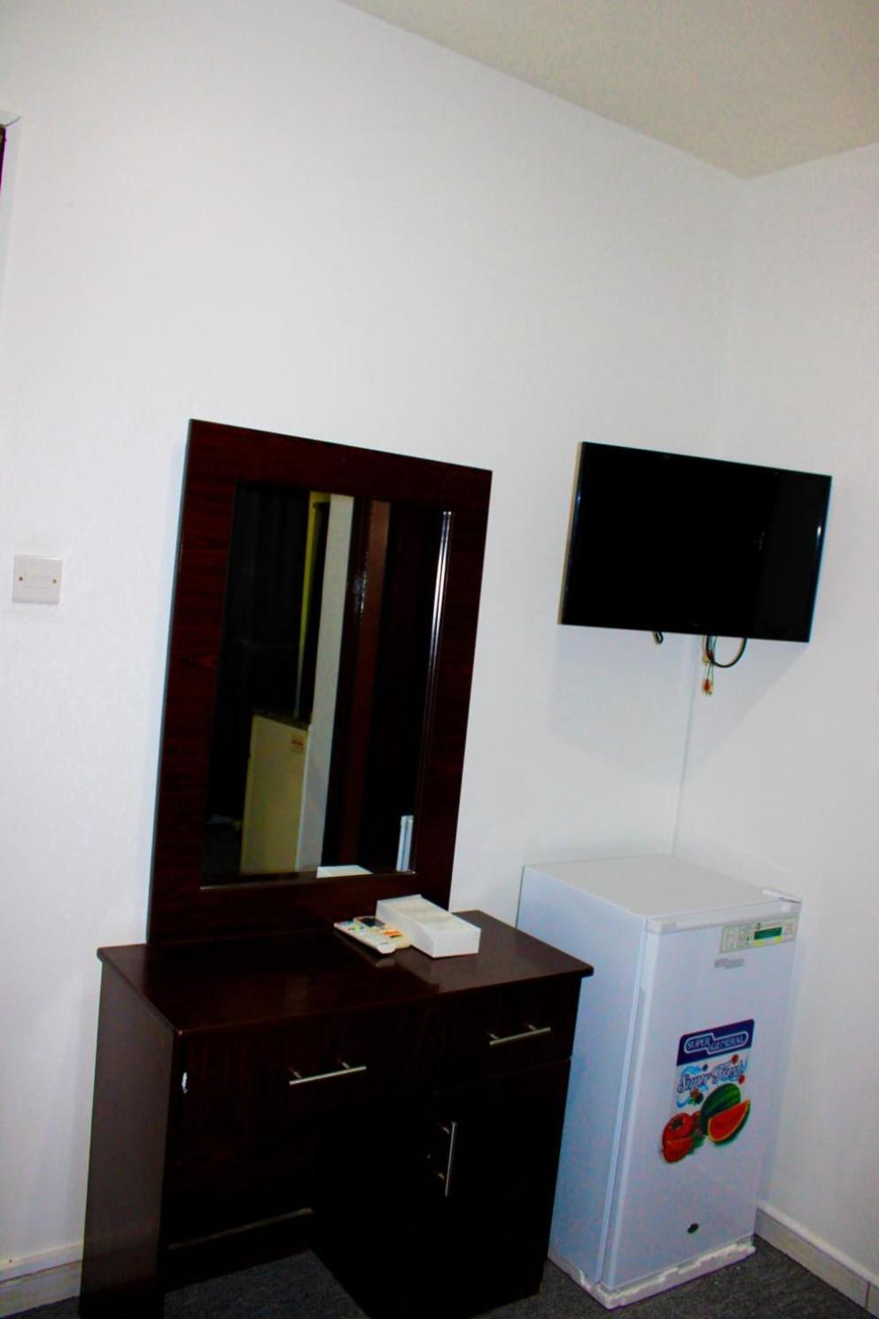 Hala Hotels Apartments Sharjah Exteriör bild